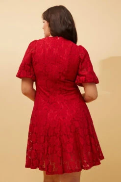 OLETI FLORAL LACE SHORT DRESS -Printedcarpetus 9f50b6d3c80e73264081595e6c9fb4c4