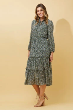 Stella MELA DITSY FLORAL MIDI DRESS -Printedcarpetus a24b907c2dbe1bca96a9eb106e2515b9