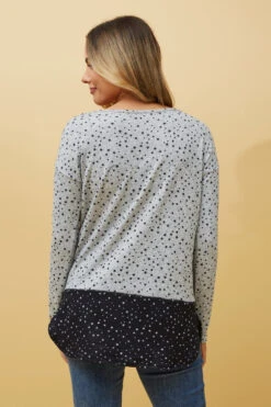 Stella WILLA STAR PRINT TOP -Printedcarpetus b0948a0ff29b4dc976bd3a218bd8d174