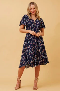 SANDY FLORAL SHORT DRESS -Printedcarpetus b177ba9d54cc0360f6634d0680e557b4 ebde81e6 ae3e 4539 bf54 eace7305e9d2