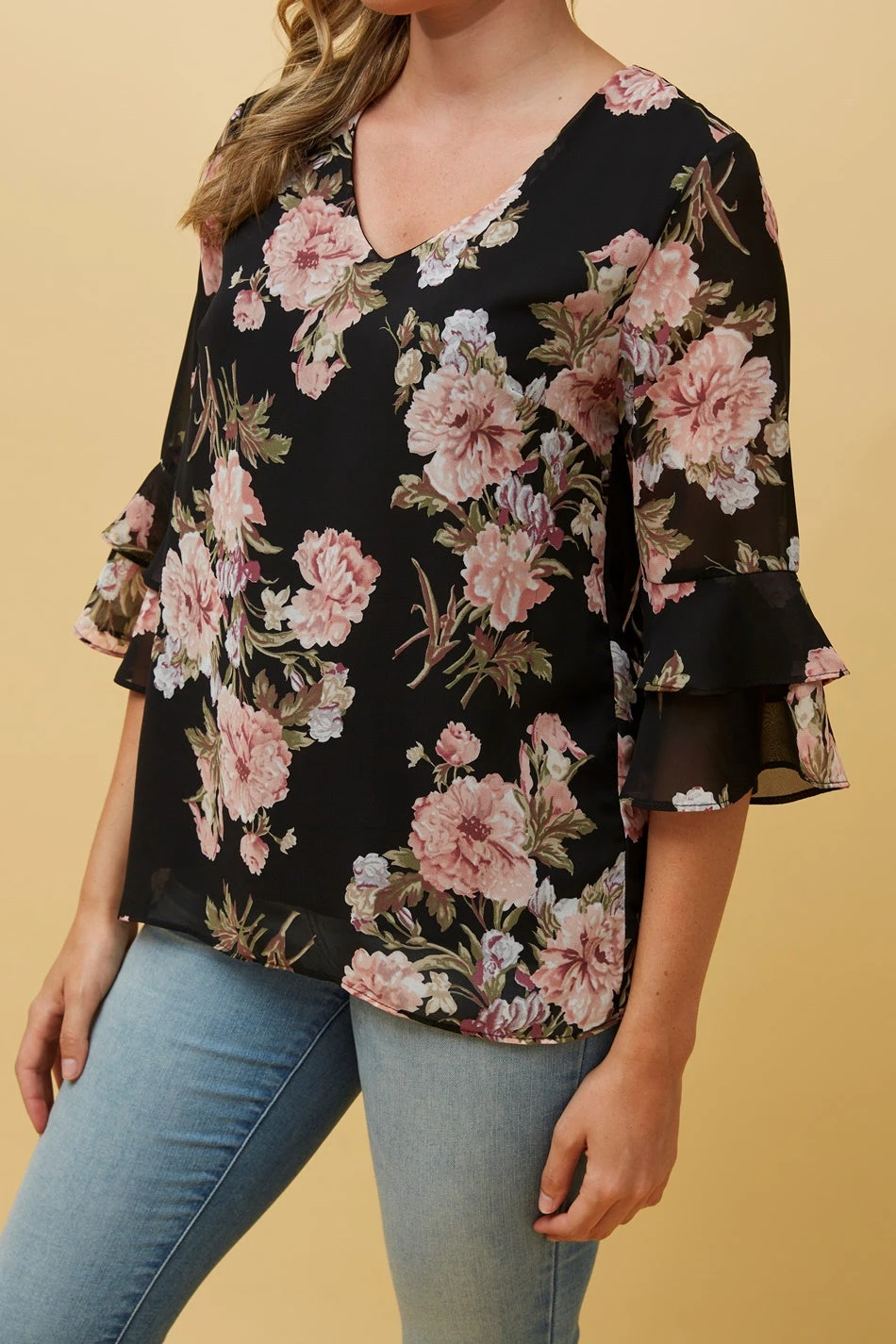 MALLORY FLORAL FLUTE SLEEVE BLOUSE 7 MALLORY FLORAL FLUTE SLEEVE BLOUSE - Image 5