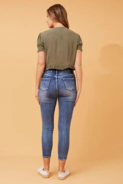 JAZELLA CROP TOP -Printedcarpetus bb262b966e61a49a2f4b7a3eea3716bb