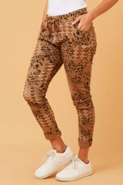 JANJA ANIMAL PRINT JOGGER PANTS 13 JANJA ANIMAL PRINT JOGGER PANTS -Printedcarpetus bca94814e539eb77ed08ee7cf46c9ae2 43eb8efa 60e4 4810 a688 ed88ea2a0309