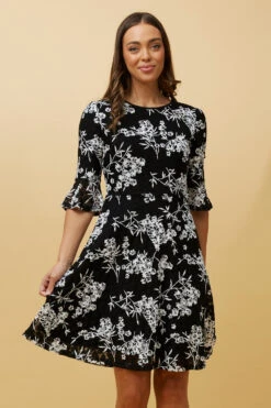 BLOOM FLORAL FRILL SLEEVE SHORT DRESS -Printedcarpetus c18d8533794cc5a8875021969072661a