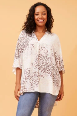 VIRGINIA ANIMAL PRINT HI LOW HEM TOP -Printedcarpetus c31867b90e199a0d1ab40ede125fc08e