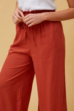 ROBERTA PAPERBAG LINEN PANTS 31 ROBERTA PAPERBAG LINEN PANTS -Printedcarpetus c7a609fe61edb8df26102a69ae4b48d1
