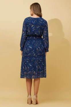 ZANETTA ABSTRACT PRINT TIERED PLEATED MIDI DRESS -Printedcarpetus cc226ecf2a7c04bd4cf4a9c72a6ae389