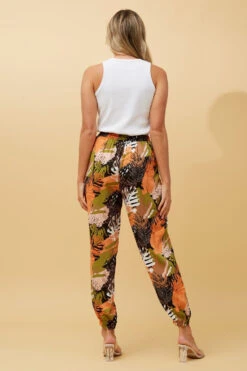 ZILA LEAF PRINT PANTS -Printedcarpetus cd877e7273dce3d46ac1d4c7e580a2e1