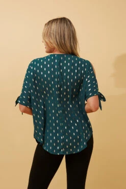 COLD SHOULDER FOIL PRINT BLOUSE -Printedcarpetus ceecc1c05094b085b1ebe28d4861adb9