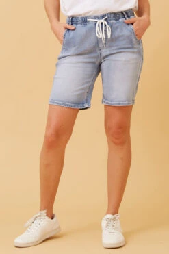 BENJI DENIM SHORTS -Printedcarpetus d312a98637a77e140b826e825ab5cb2c