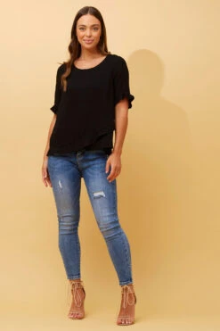 JAYDON LACE TRIM TOP 25 JAYDON LACE TRIM TOP -Printedcarpetus d35bc3fed3ccdc0feabd61552fb3542c