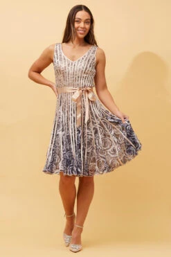 TRUDY FLORAL RIBBON DETAIL DRESS 14 TRUDY FLORAL RIBBON DETAIL DRESS -Printedcarpetus d3aa8d4c513b7f7aec4b3c3c841b21bb ccd5e7fb a01e 45ec 8c23 062d78f8db1b