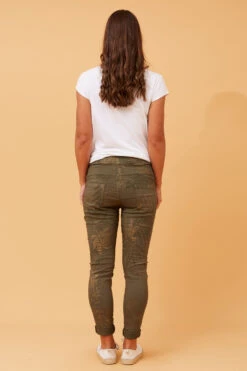 JANJA FOIL PRINT JOGGER PANTS -Printedcarpetus d4b67e0b50d19e72410568f6d53fbfae