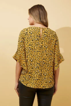 FOREVER NEW LEOPARD FLUTE SLEEVE BLOUSE -Printedcarpetus d5d251f725929a161a8d7dca42c3d621