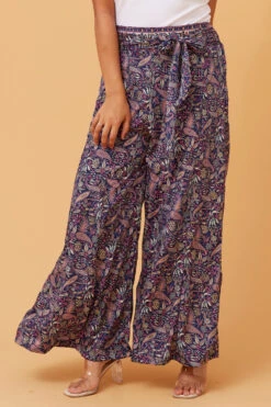 ADDISON FLARED BORDER PRINT PANTS -Printedcarpetus d7a07938ce7eda6a1863d0e71944b24f