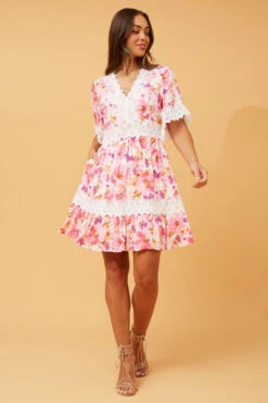 LAYLA LACE TRIM FLORAL DRESS -Printedcarpetus d8553679aa373b90e12dec35cf7687ab