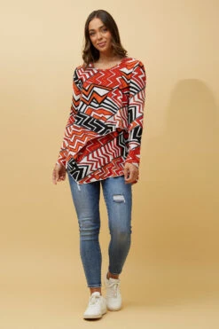 BOBBI ZIG ZAG PRINT DOUBLE LAYERED TOP