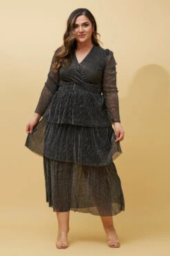 ANTONIA PLEATED TIERED MAXI DRESS -Printedcarpetus e4256f58bdf7e82c842baf419b2d1e16