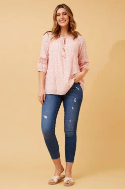 ANDREA FLORAL PEASANT TOP -Printedcarpetus e8292ab74bd2ccbab19fb332e7e8ff2b