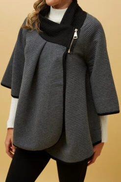 ROZ OVERSIZED PONCHO -Printedcarpetus e95a091557ff2ac910f0f953cdd79f6b