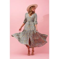 FLORAL TIERED MAXI DRESS -Printedcarpetus f4281d73fb6ac385cf7a412d9cbdf883