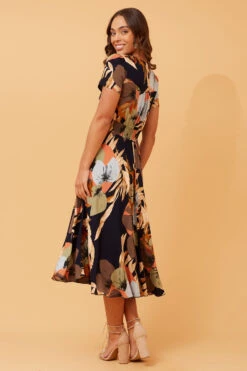 KEGAN FLORAL MIDI DRESS -Printedcarpetus f4c20c9fc98e9a302121ba0e07aca0b5 a3efd0fa 7f71 43fa 8f9e 7e26cff1ac8a