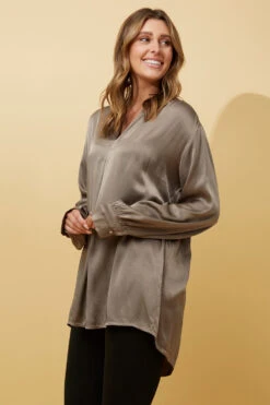 TERESINA LONG SLEEVE PLEAT DETAIL SATIN BLOUSE -Printedcarpetus f698404be491dd04072a9656faf1d563