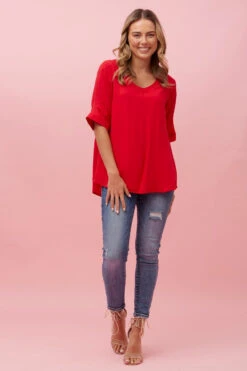 KENDRA BUTTON DETAIL TOP 24 KENDRA BUTTON DETAIL TOP -Printedcarpetus fe919a72713f786051333cdb0a720d37 3f35fd3f bf49 44ef b63c 80754129a137